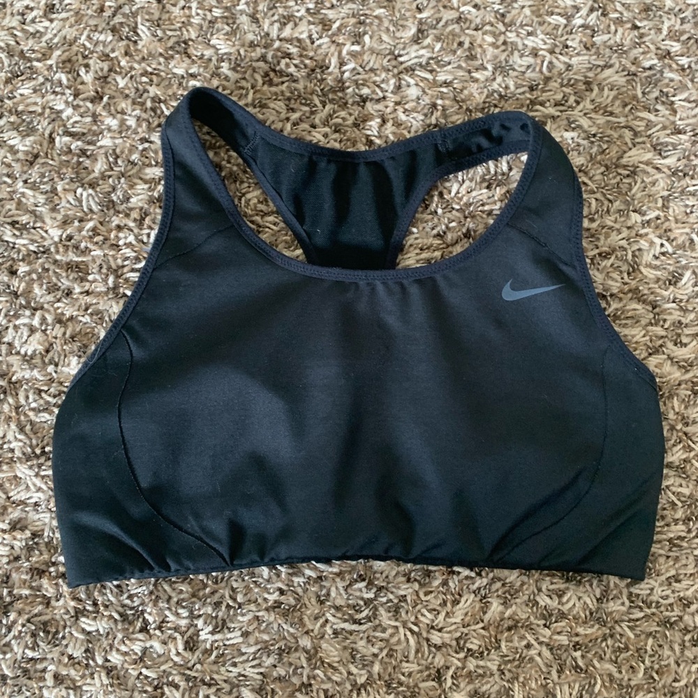 Black Nike sports bra. Good condition.